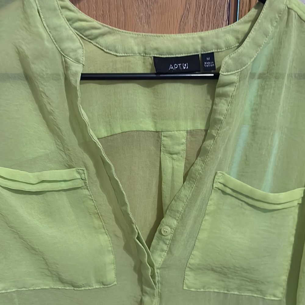 Green 3/4 Sleeve Buttoned Blouse with Mandarin Collar